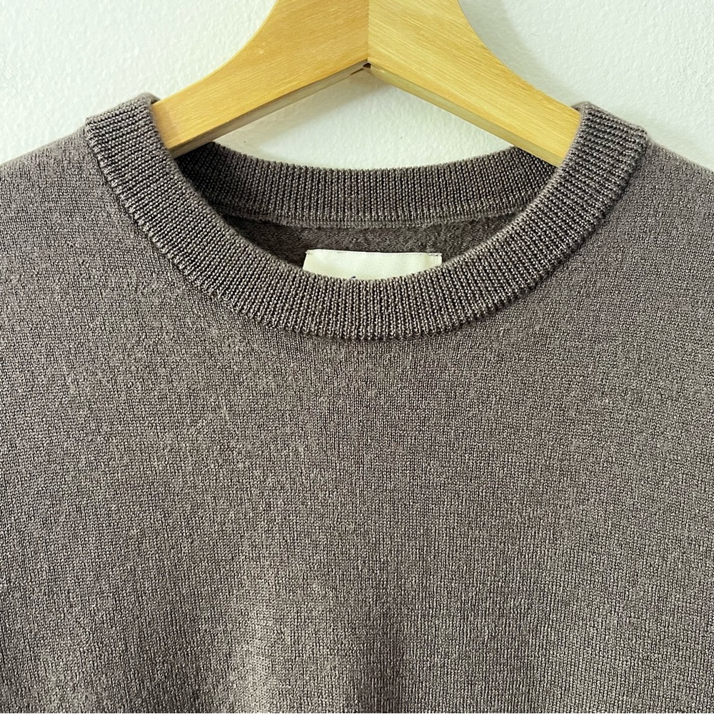 Artefact Merino Wool Crew Neck Sweater in Dark Purple size‎ medium - Picture 2 of 9